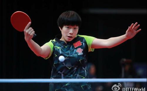 两人形成了 两人形成了