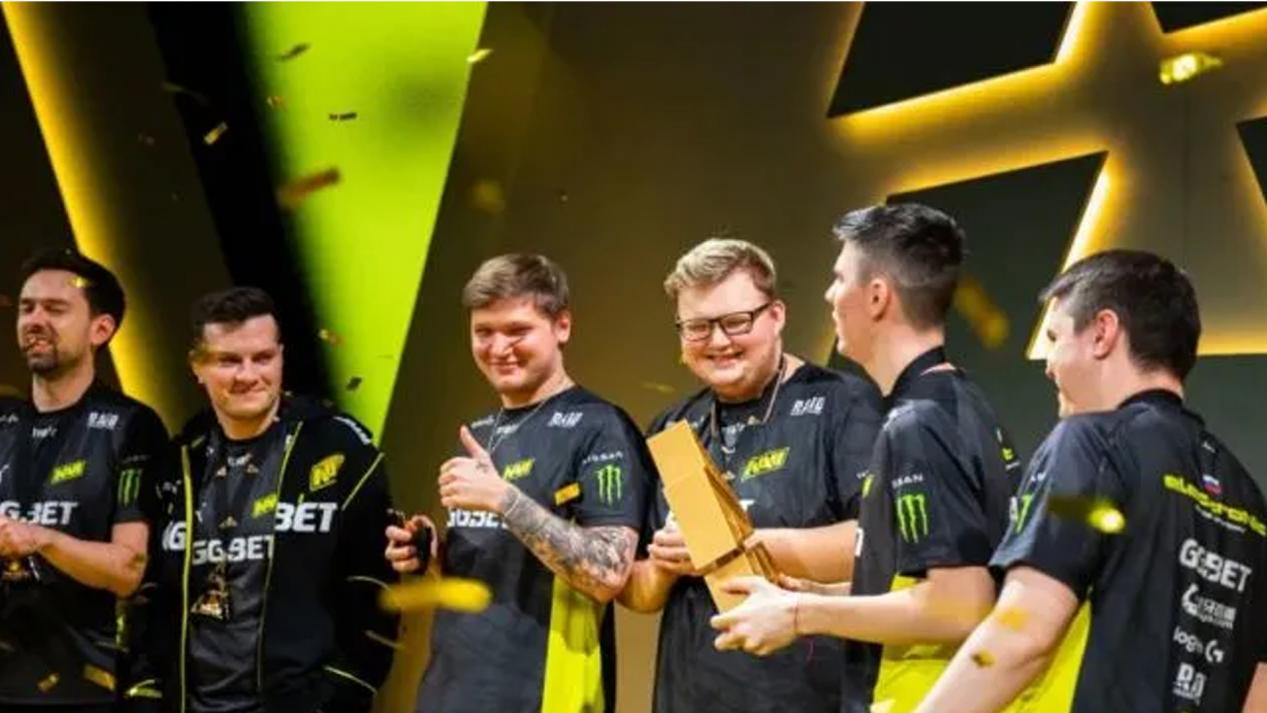 先定基调 先定基调